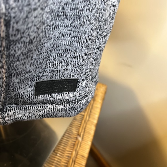 Kenneth Cole - Picture 4 of 12